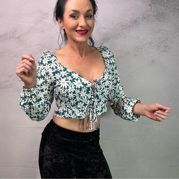Zara floral crop top blouse cute Trafaluo Collection - Picture 1 of 5